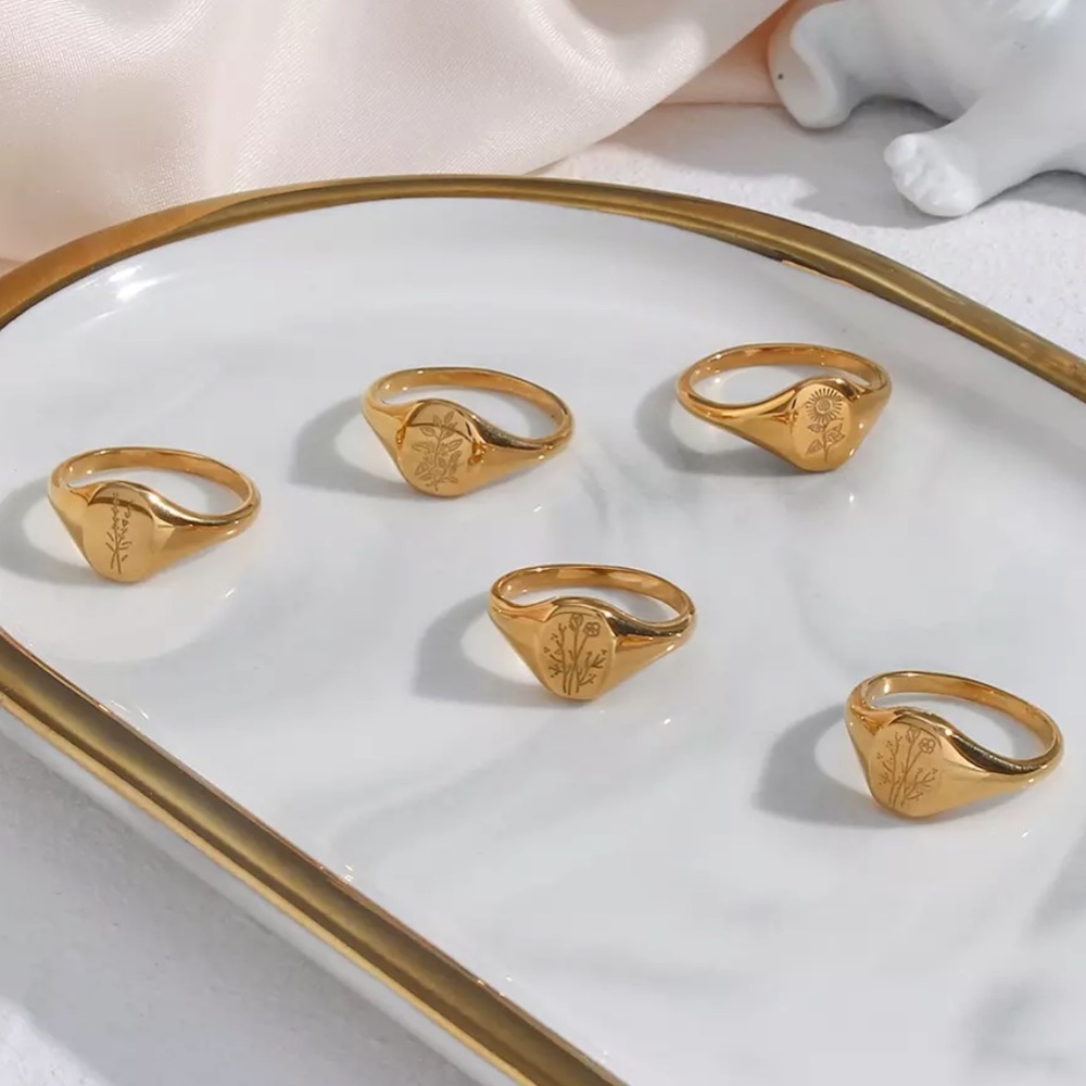 18K Gold Engraving Sunflower Ring, cute Ring, shiny Ring. - Picture 2 of 6